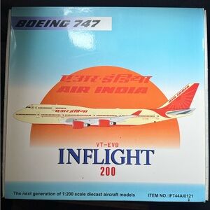 Inflight 200 AIR INDIA Boeing 747-400 VT-EVB "Velha Goa"
